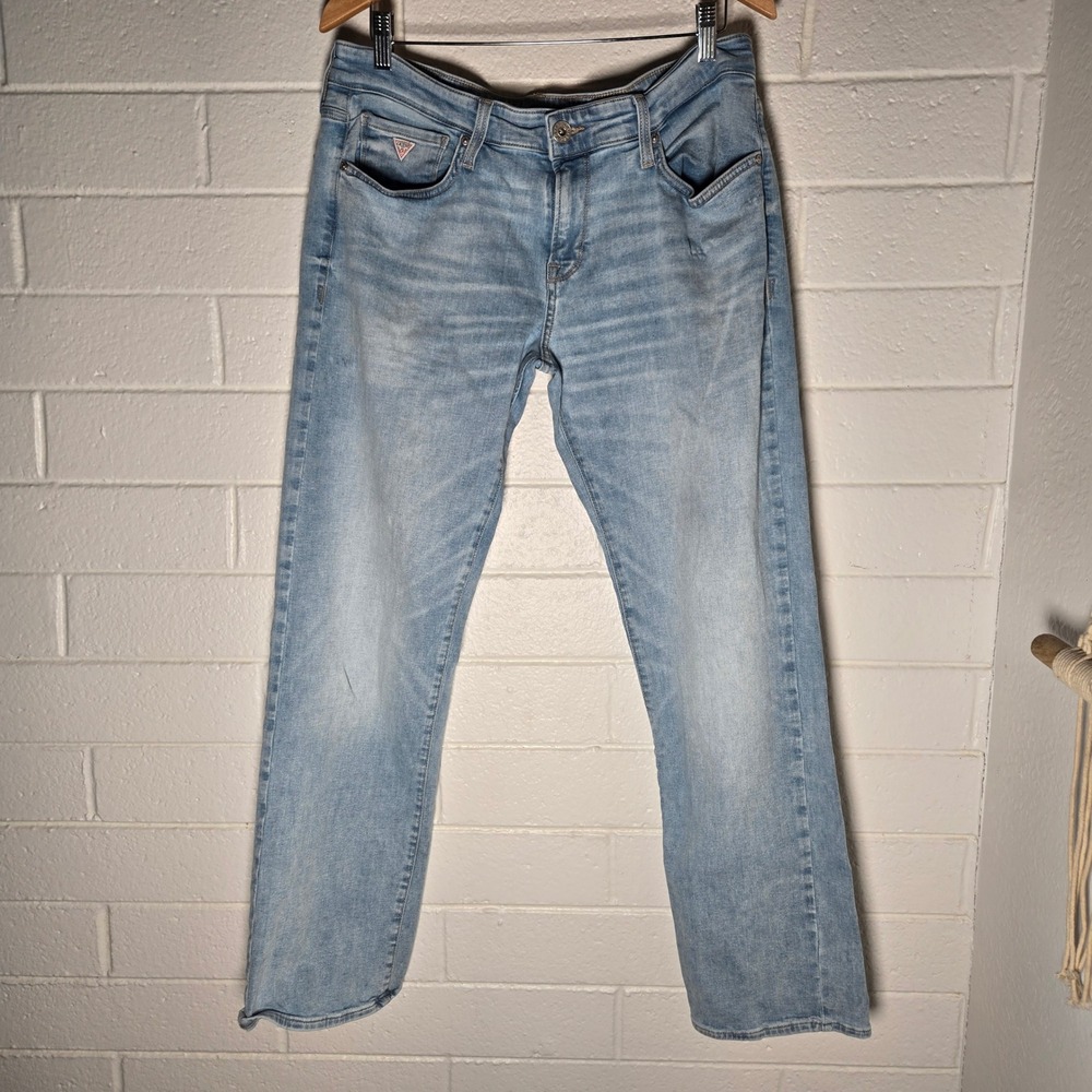 Guess Lincoln‎ Slim Straight Jeans Mens 38x32 Light Wash Blue Denim Stretch Fade